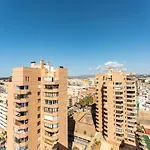 Malagasuite Skyviews Апартаменты *